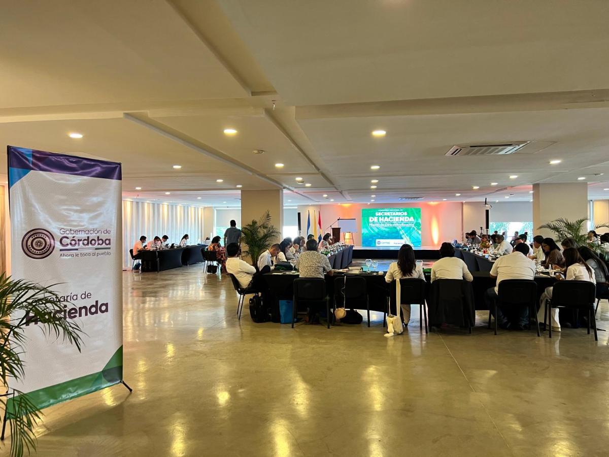 Hotel Sexta Avenida Inn Montería 외부 사진
